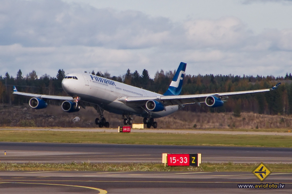 Airbus A340-313E